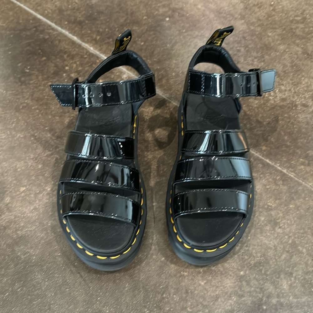 Dr Martin sandals